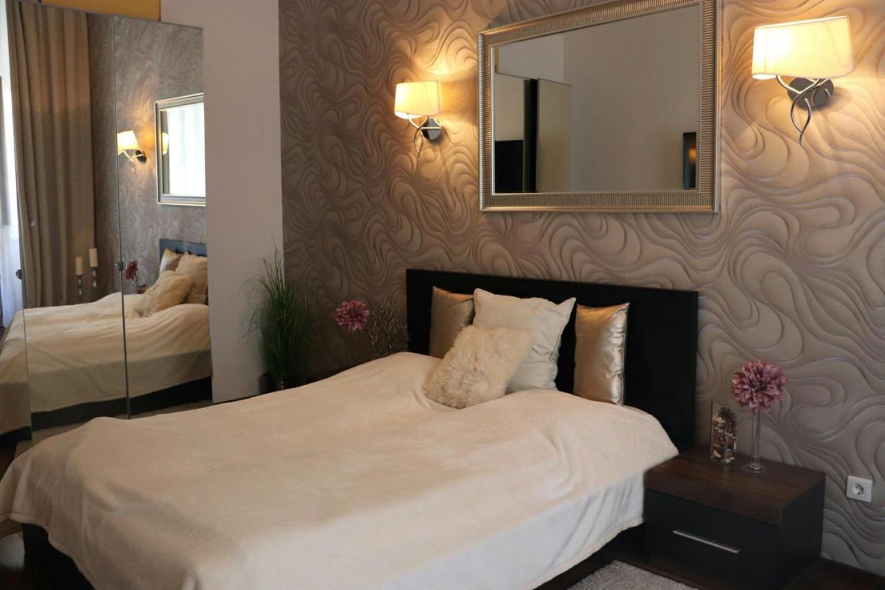 Cozy App Heart Budapest Bagian luar foto